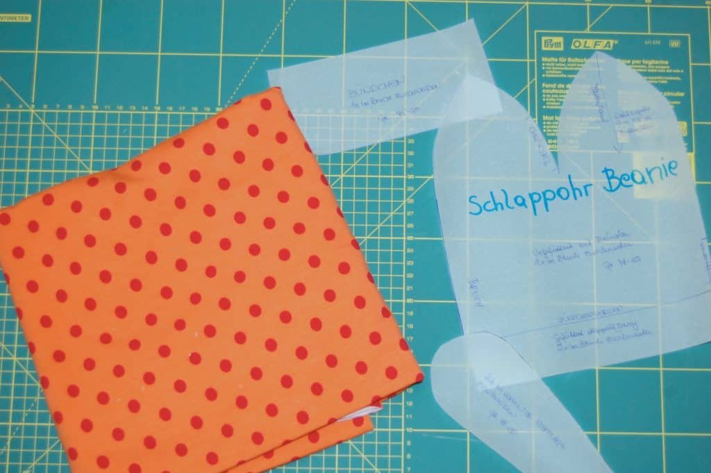Schlappohr-Beanie Stoff und Schnitt