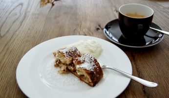 Apfelstrudel nach Südtiroler Art