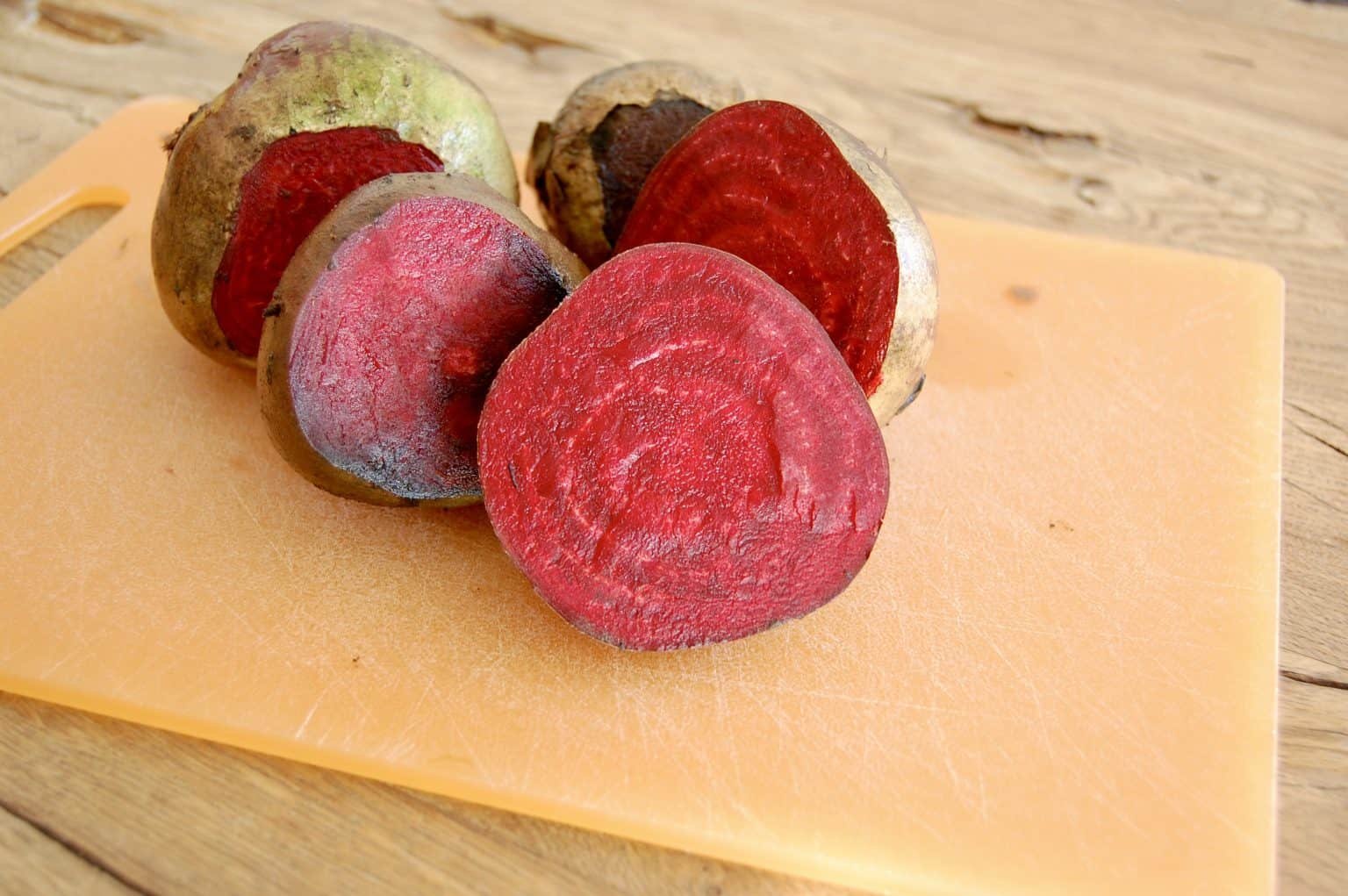 Rote Rüben säen: Aussaat, Pflege, Ernte - und ein Rezept - Torftrottel