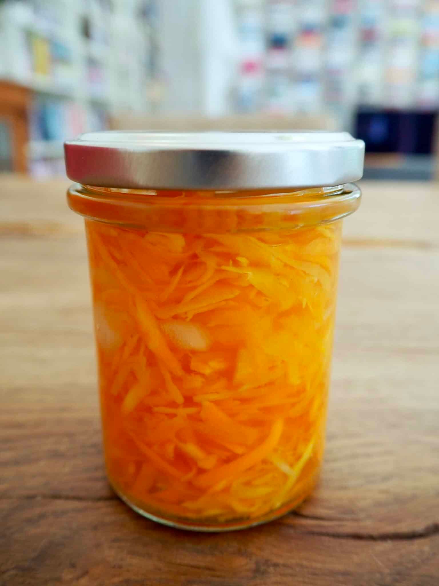 Karottensalat einkochen: Einfaches Rezept in 5 Schritten - Torftrottel