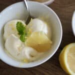 Rezept für cremiges Zitroneneis ohne Eismaschine