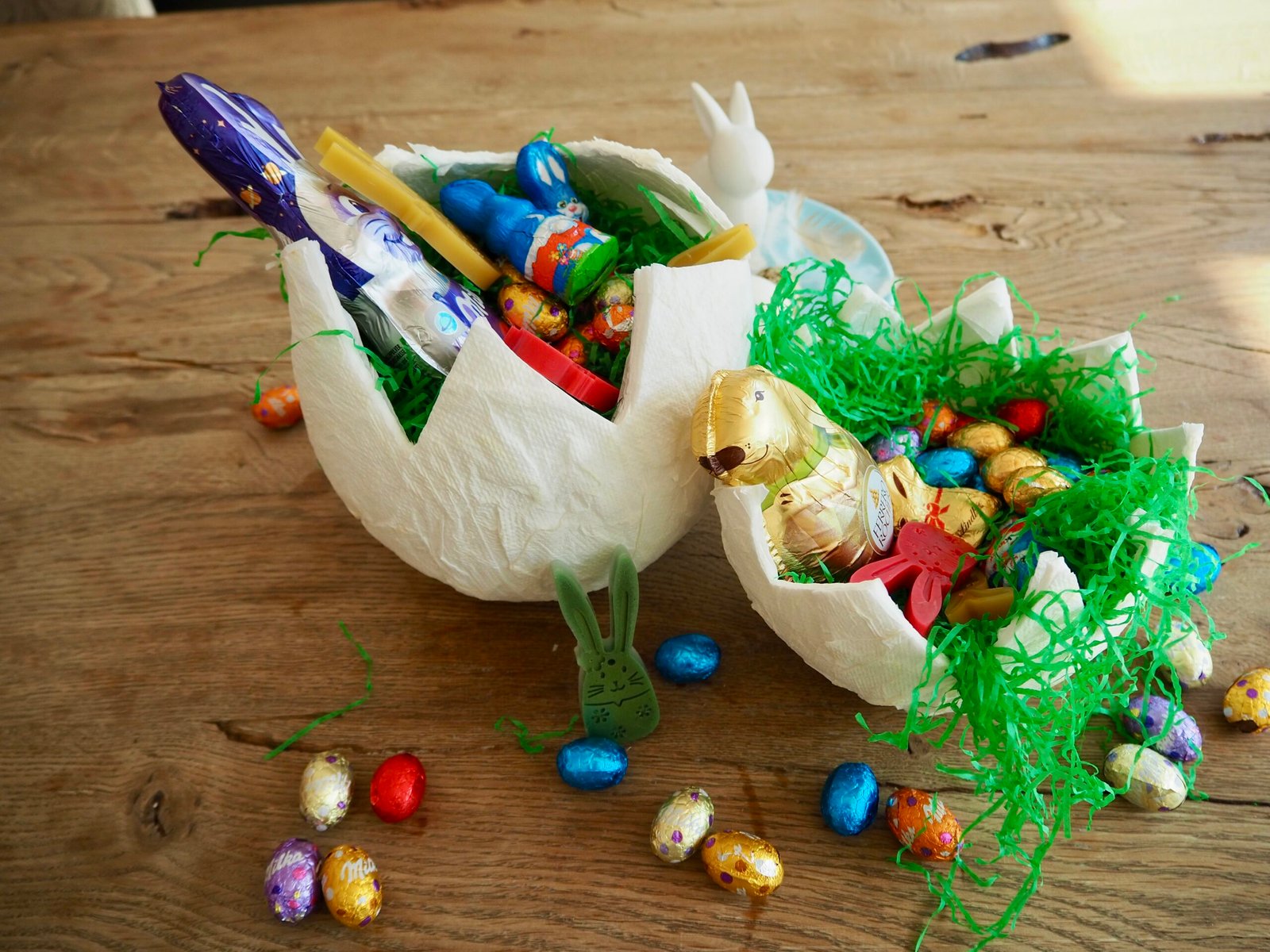 fertiges Osternest aus Papier